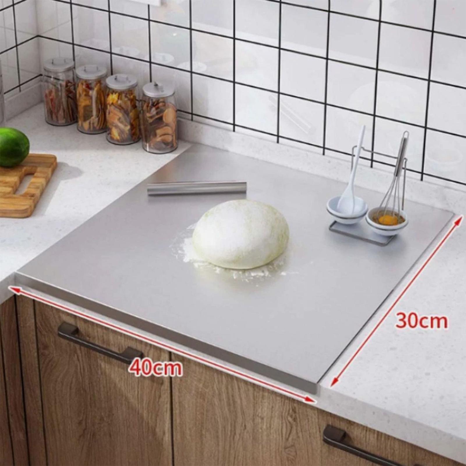 Kitchen Tools In Baking - Planche à découper en acier inoxydable